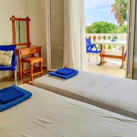 Pavlina's Achladies Aparthotel Skiathos Town